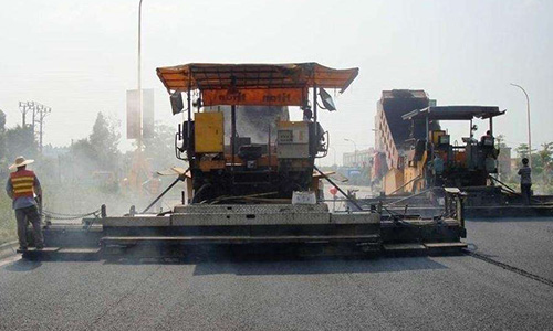 摊铺机常见技术故障